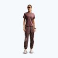 Штани для бігу жіночі Nike Swift UV Repel Mid-Rise tattoo/light violet ore 2