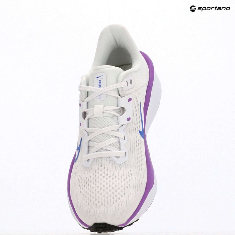 Кросівки для бігу жіночі Nike Quest 6 white/black/bright violet/sapphire 12