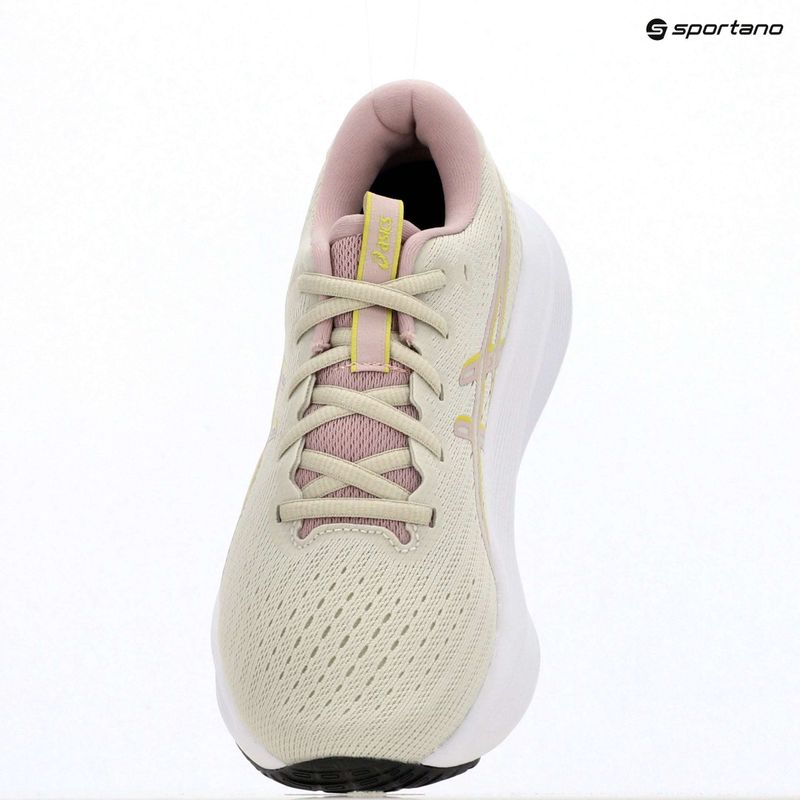 Кросівки для бігу жіночі ASICS Gel-Excite 11 light dust/morganite 17