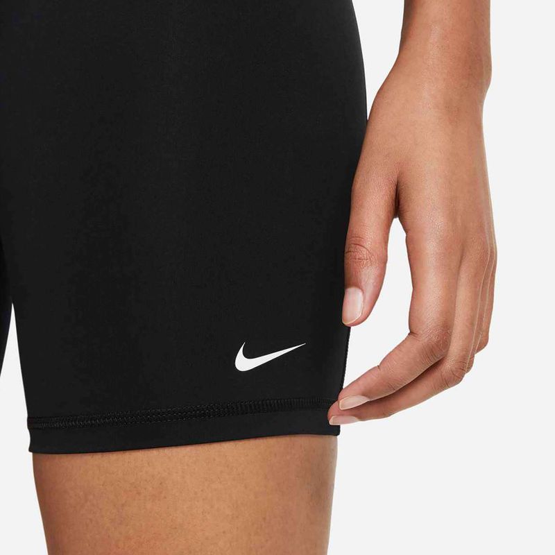 Шорти для тренувань жіночі Nike Pro 365 8" black/white 6