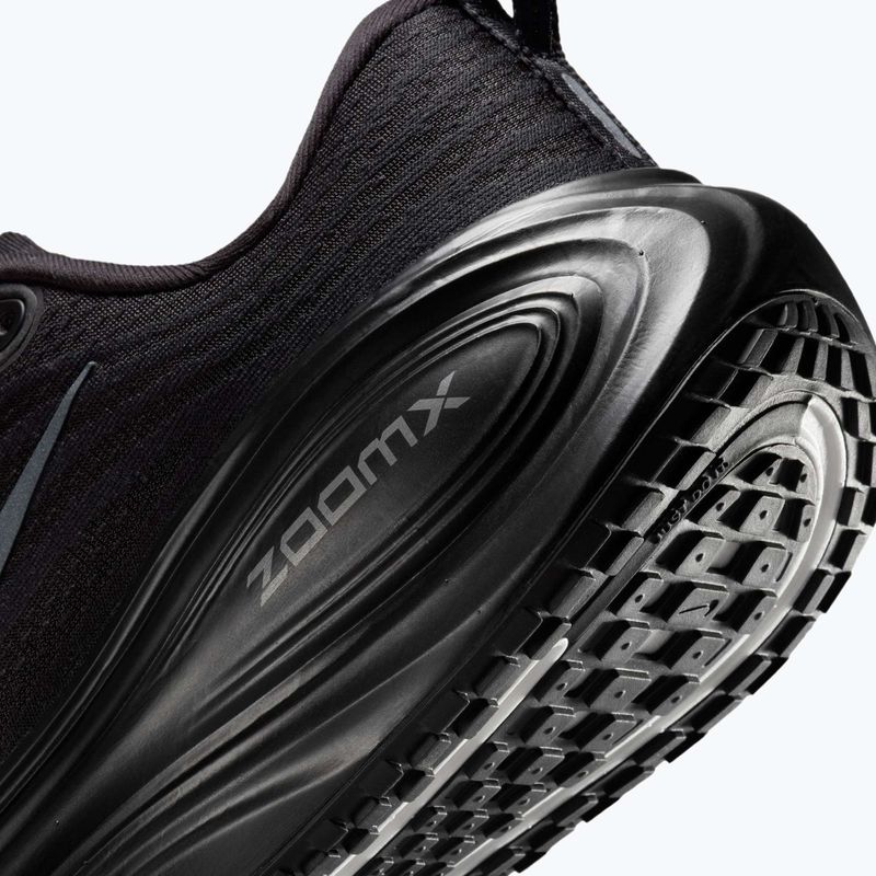Кросівки для бігу жіночі Nike Vomero Plus black/metallic dark grey/dark smoke grey 10