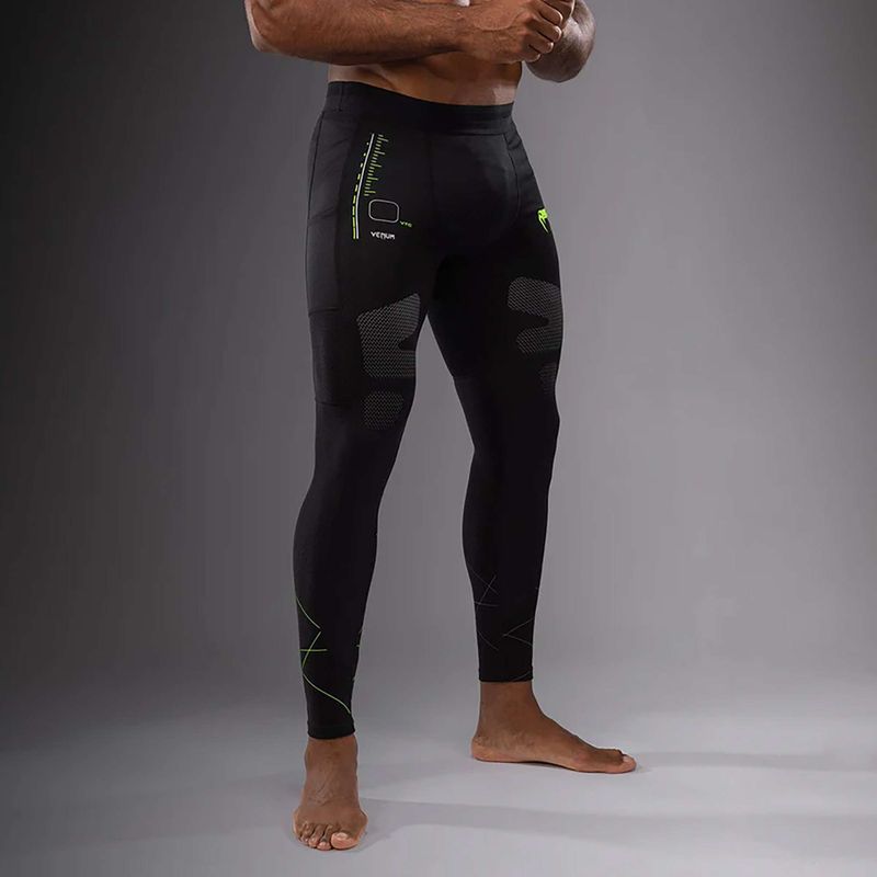 Легінси для тренувань чоловічі Venum Training Camp 4.0 black/neo green 5