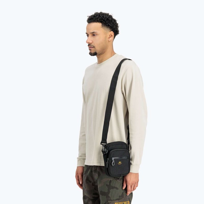 Сумка чоловіча Alpha Industries Label Messenger Bag Small 1 л black 3