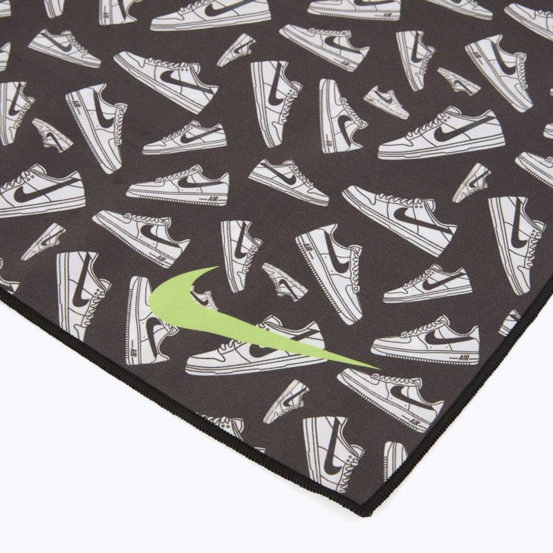 Рушник швидковисихаючий Nike Quick Dry Swim jet black 3